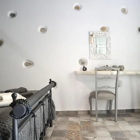 Апартаменты Castle Naxos *
