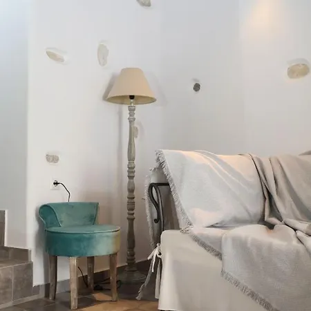 Castle Naxos Апартаменты *