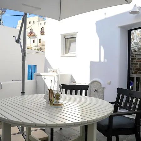 Castle Naxos Apartment *